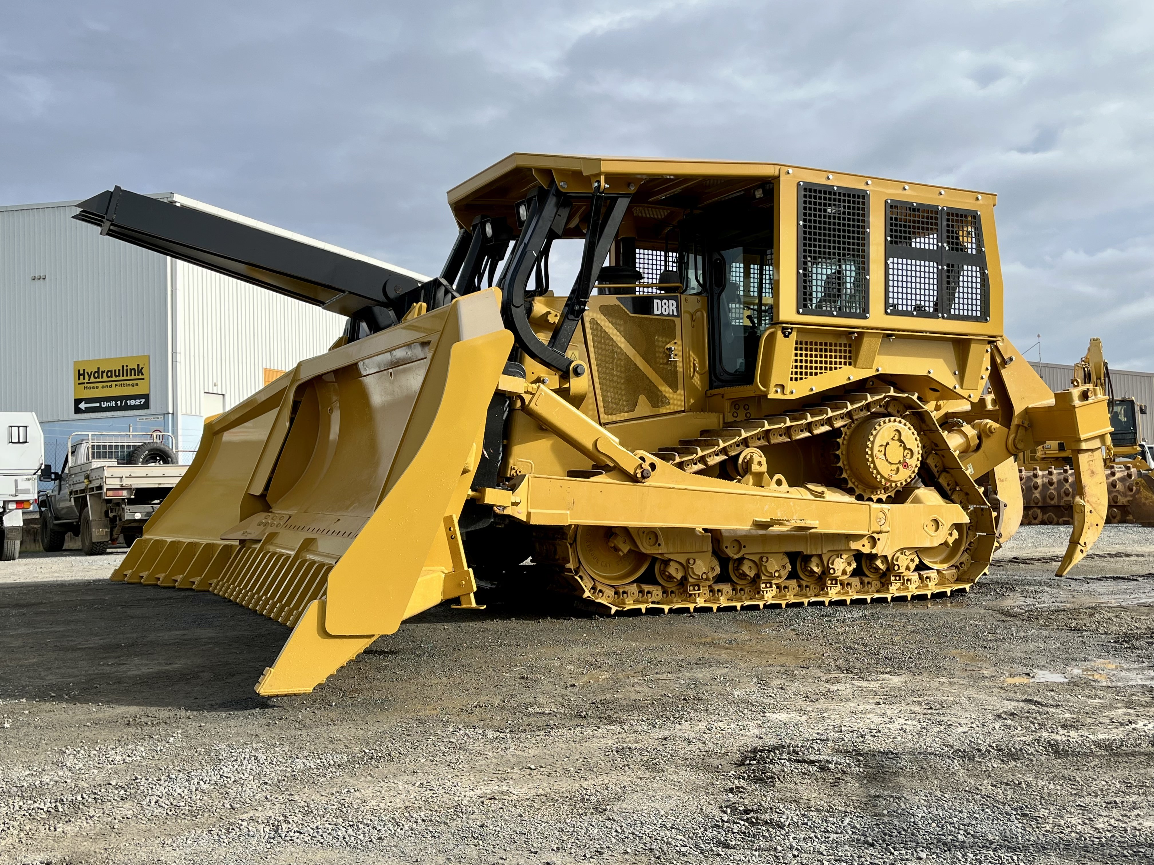 Cat D8 Stickrake, Treespear and Canopy